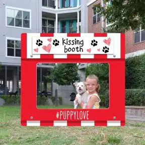 Dog Park Photo Booth - Kissing Booth